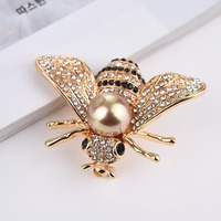 Animal Bee Brooch Pin β Sparkling Alloy & Beizhu Inlaid with Diamonds | Fashion Jewelry Accessory for Women - Thumbnail 6