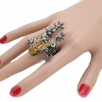 Women black metal fashion ring frog animal stretch band flamboyant sexy jewelry