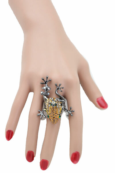 Women Black Metal Fashion Ring Jewelry Frog Animal Stretch Band Attractive Look