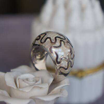 Artistic white mother of pear ring 925 sterling silver ring(us size 6.5) natural white mop inlay big ring for lady
