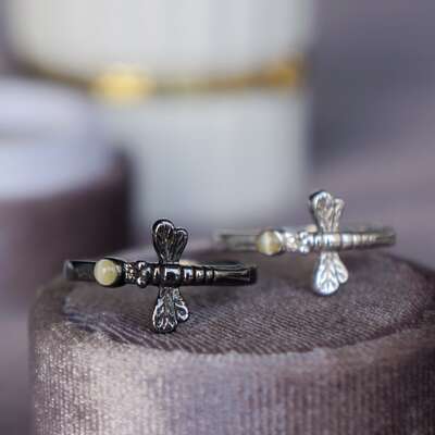 Dragonfly ring--round shape cat's eye chrysoberyl ring small cab 925 sterling silver ring plated in rhodium us size 8