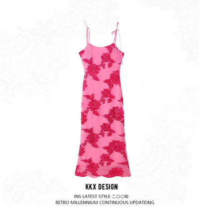 Embroidered Sleeveless Straight Temperament Holiday Dress