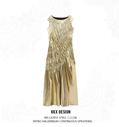 Fashionable and high-end slim-fitting gold pleated sleeveless dress