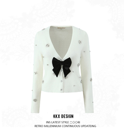 Deep V-neck bow-knit sweater