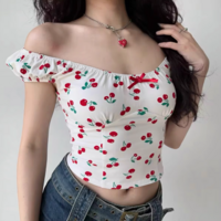Cherry print short-sleeved T-shirt - Thumbnail 1