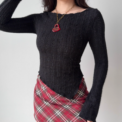 Retro red knitted sweater for women with irregular hem and slim fit bottoming top