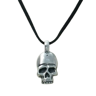 Metal skull pendant necklace