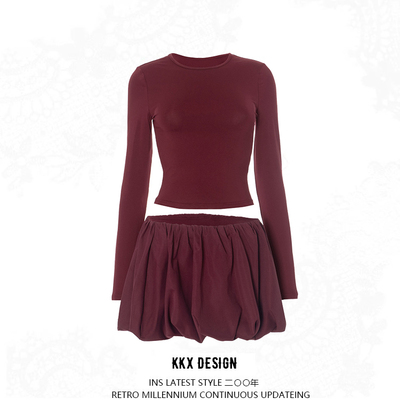Tight backless twist top and bud skirt elegant suit