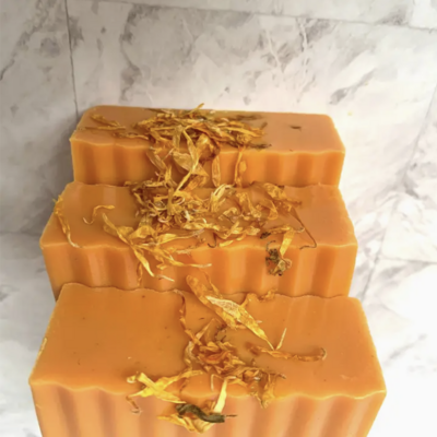 Turmeric manuka honey brightening soap bars