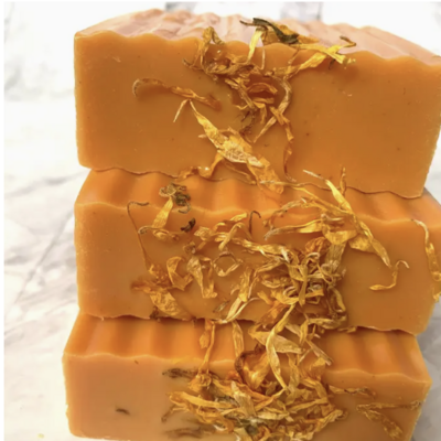 Turmeric manuka honey brightening soap bars