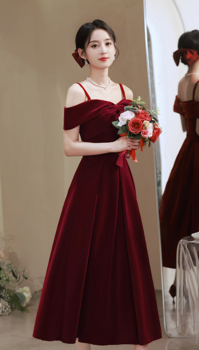 Elegant Strapless Sleeveless Banquet Bride Dress