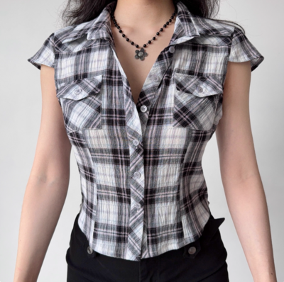 Retro lapel straight shoulder short sleeve plaid shirt