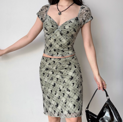 Flocked Plaid Short Sleeve T-Shirt Hip Skirt Set
