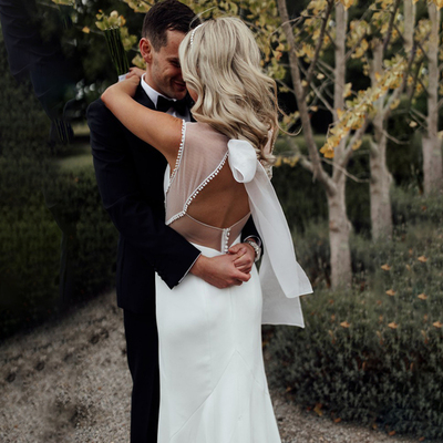 Squre Neck Crepe Illusion Tulle Hollow Back Sheath Simple Wedding Dress Sleeveless Ribbon Custom Made White Satin Bridal Gowns,1116