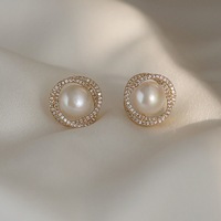 Fashion Shiny Imitation Pearl Stud Earrings for Women Girls - Thumbnail 1