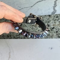 Self-Keeper buckle row blue-razz short british stud wristband - Thumbnail 3
