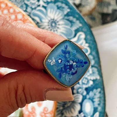 Hand painted ring no.05