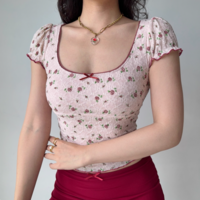 Rose U-neck short-sleeved lace T-shirt - Thumbnail 3