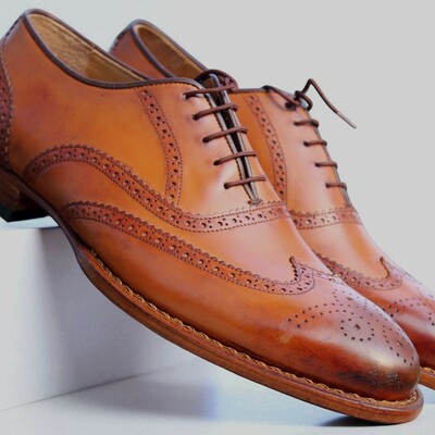 Crafted leather classic brown patina oxford wingtip dress shoes
