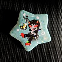Homestuck - Troll Star Pin - Thumbnail 2