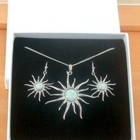 BOXED GIFT SET/Sterling Silver White Opal Sun Pendant & Chain/Silver Opal Necklace UK/Opal Jewellery/Opal Jewelry/Opal Earrings/UK - Thumbnail 9