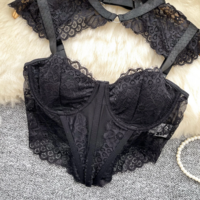 Black Gothic Vintage O-Neck Lace Spliced Crop Top - Thumbnail 1