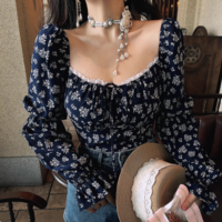 Square neck lace trim drawstring puff sleeves waist-baring floral holiday blouse - Thumbnail 1
