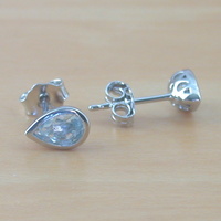 BOXED GIFT SET/Blue Topaz Solitaire Pendant & 18" Silver Chain/Blue Topaz Necklace/Topaz Jewellery/Topaz Earrings/November Birthstone/UK - Thumbnail 5