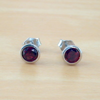 BOXED GIFT SET/Sterling Silver Heart & Cz Pendant & Chain/Garnet Necklace/Garnet Jewellery/Garnet Jewelry/Garnet Earrings/UK - Thumbnail 5