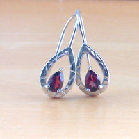 BOXED GIFT SET/Sterling Silver Garnet Teardrop Pendant & Chain/Garnet Necklace/Garnet Jewellery/Garnet Jewelry/Garnet Earrings/UK - Thumbnail 3