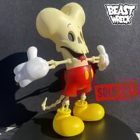 BONEHEAD VINYL TOY - Thumbnail 1