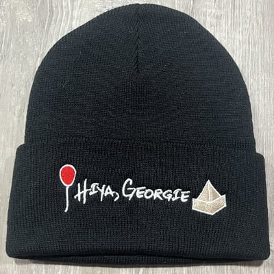 Red balloon beanie