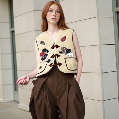 Fashionable appliqué lambswool vest jacket