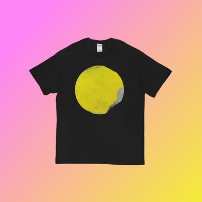 Vintage Full Moon T Shirt Black