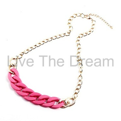 Light pink chain necklace