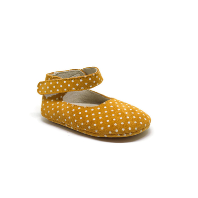ON SALE Mary Jane orange polka dot shoes.